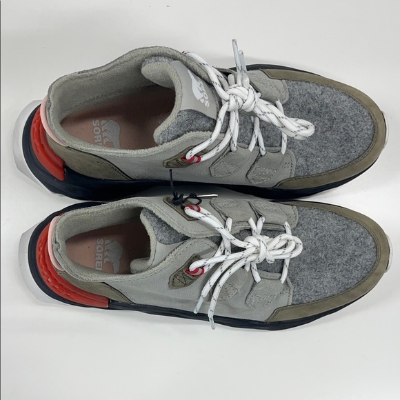 New Sorel Kinetic Rngd Caribou Boots Grey Green Alpine Tundra Size 8.5 - Picture 8 of 9